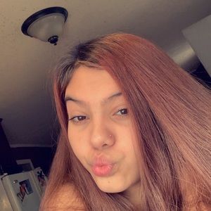 Meet your Posher, Miley